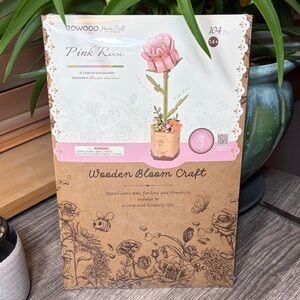 🫟5 for $25🫟 Rowood Pink Rose Wooden Bloom Craft